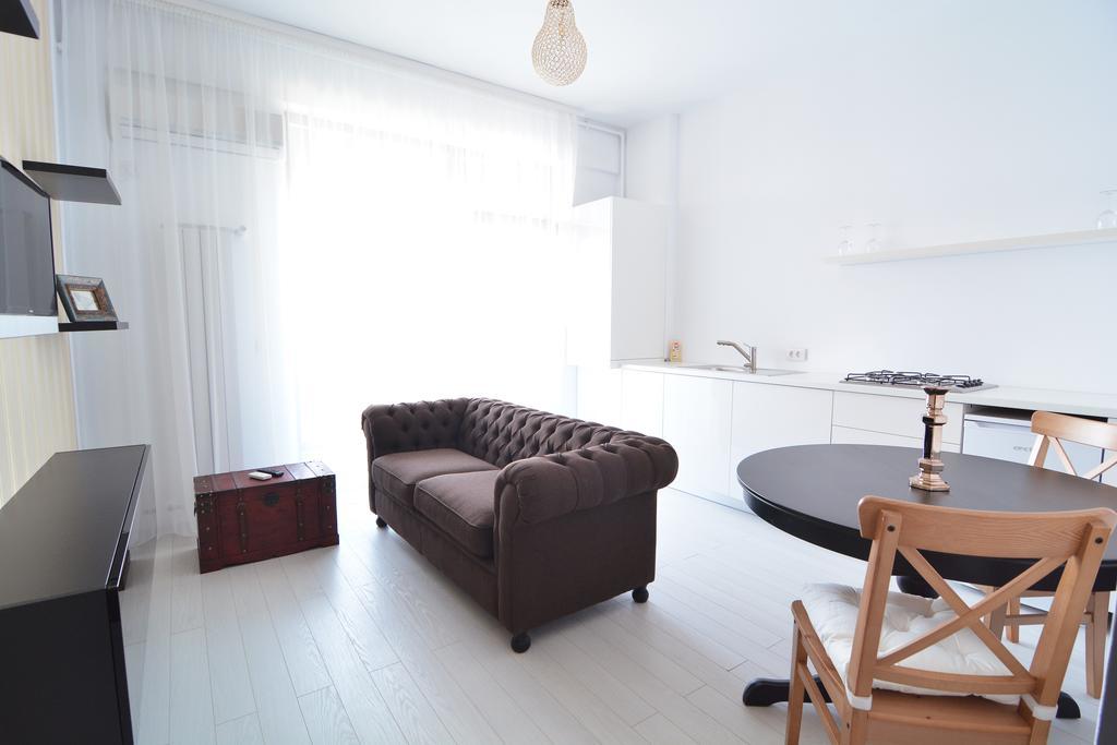 Imperia By Zev Apartments Navodari Dış mekan fotoğraf